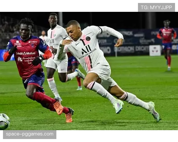 巴黎圣日耳曼基金会启动2026年社区足球教育项目